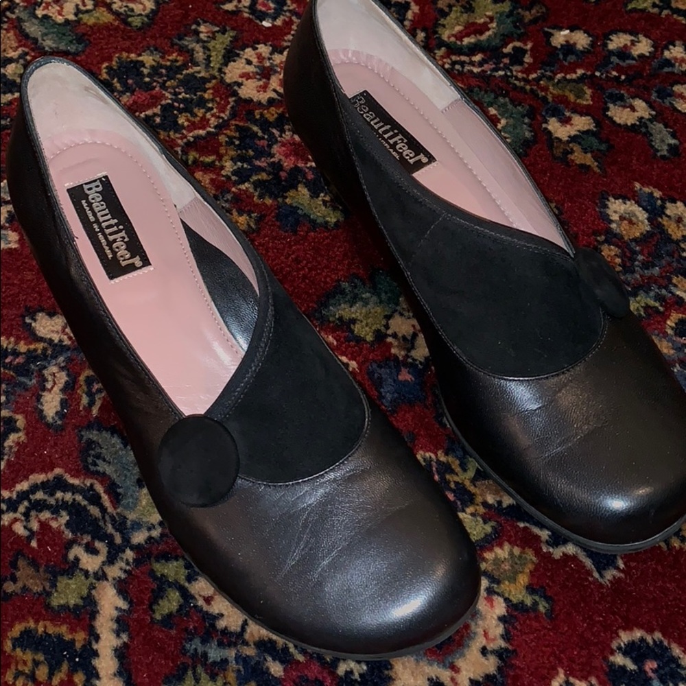 BeautiFeel Steel Grey Leather & Suede Low Pumps
